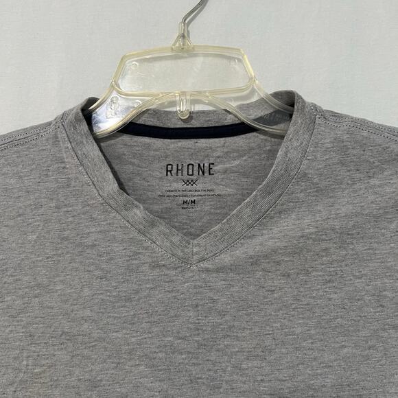 Rhone Men's V-Neck Tee T-Shirt Size Medium Gray Pima Cotton Peru - Picture 2 of 10